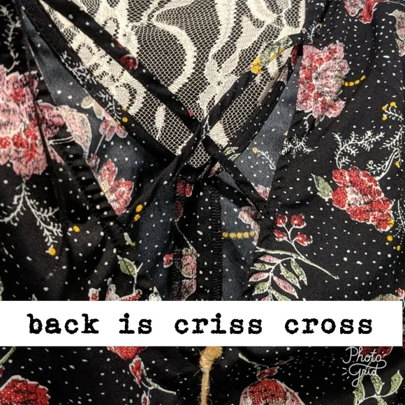 Gorgeous Top by True Craft! Brand New! - Picture 3 of 3